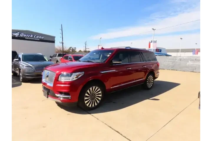 $31911 : Lincoln Navigator L 2018 4x4 image 2