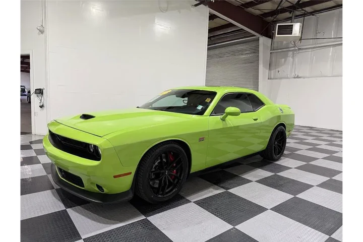 $33999 : Challenger 2015 image 8