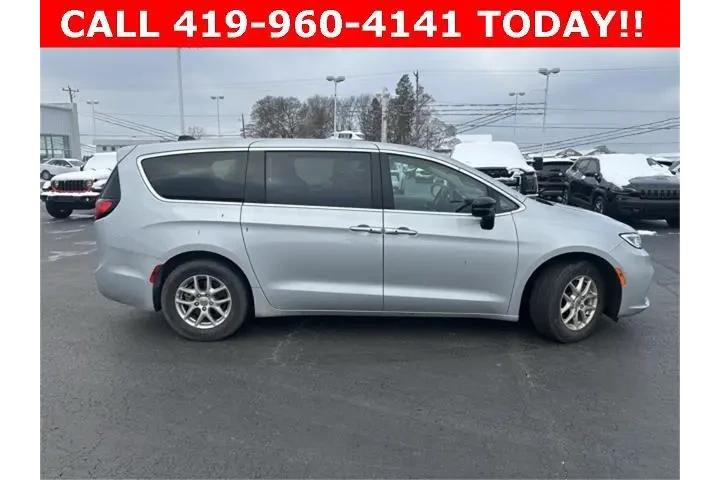$30995 : Chrysler Pacifica 2024 Touri image 8