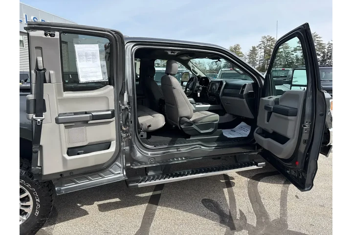 $29995 : Ford F-250 Super Duty 2020 4 image 8