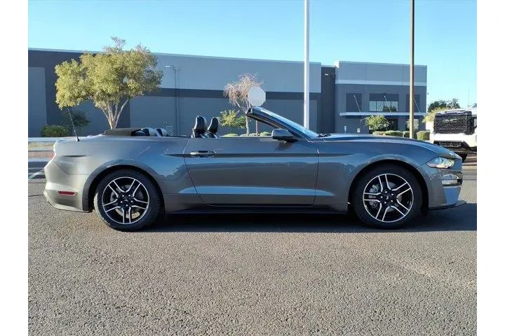 $22900 : Ford Mustang 2023 EcoBoost 2 image 6