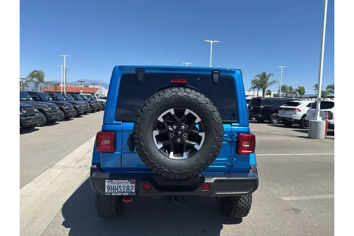 $39995 : Jeep Wrangler Unlimited 2022 image 7