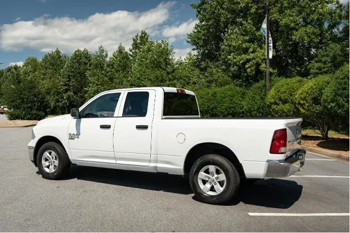 $31696 : Ram 1500 Classic 2024 4x4 SL image 7