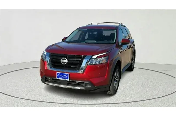 $30852 : Nissan Pathfinder 2023 SL 4d image 2