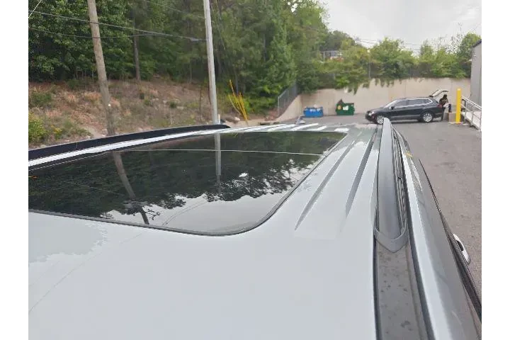 $29499 : Ford Explorer 2023 XLT 4dr S image 8