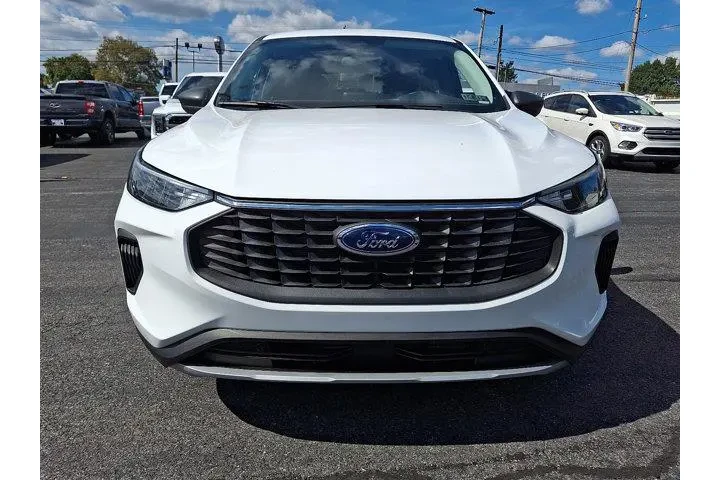 $24871 : Ford Escape 2024 AWD Active image 2