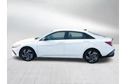 $23000 : Hyundai ELANTRA Hybrid 2025 thumbnail