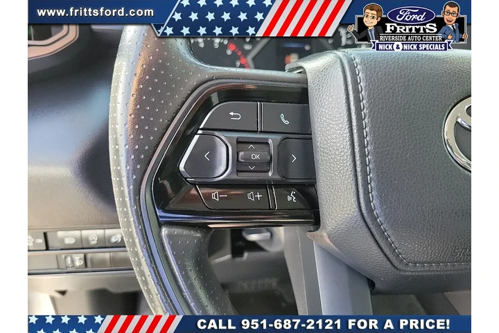 $39947 : Toyota Tundra 2023 4x4 SR5 4 image 6