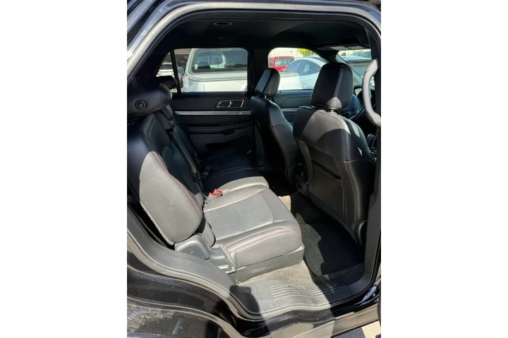 $26900 : Ford Explorer 2018 AWD Sport image 10