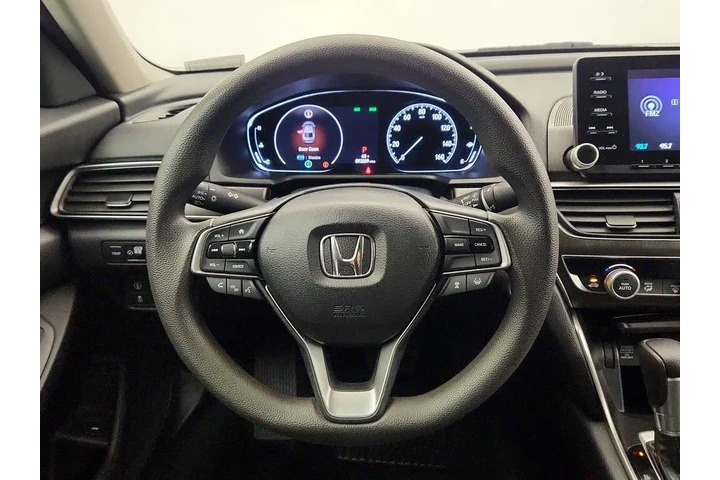 $18998 : Honda Accord 2020 LX 4dr Sed image 10