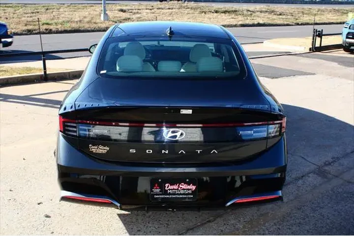 $24580 : Hyundai SONATA 2024 AWD SEL image 8