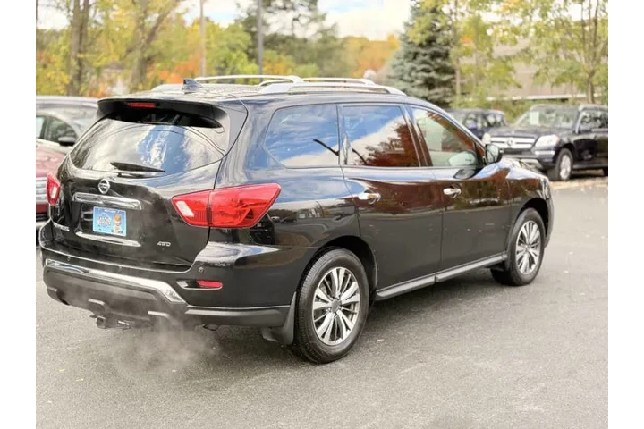 $14500 : 2019 Pathfinder S image 7