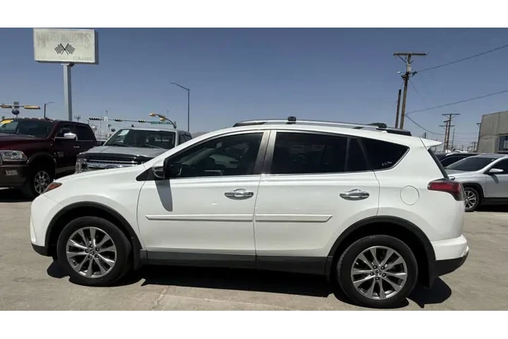 $12900 : 2017 RAV4 Limited image 3