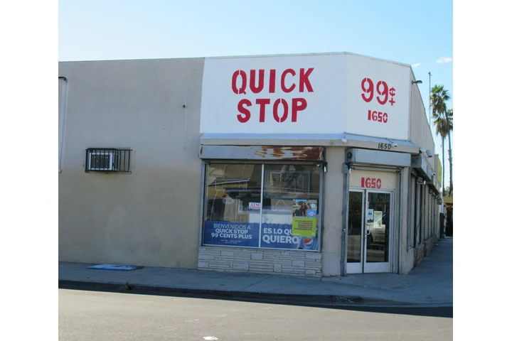 $3500 : Local De Esquina - 1822p2 image 2