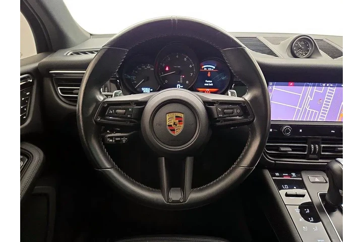 $39998 : Porsche Macan 2022 AWD 4dr S image 10