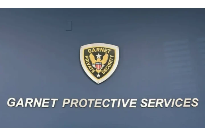 GUARDIAS ARMADOS $24-$25 OC-LA image 2