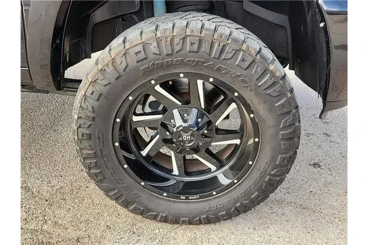 $32995 : Ram 2500 2018 4x4 Laramie 4d image 7