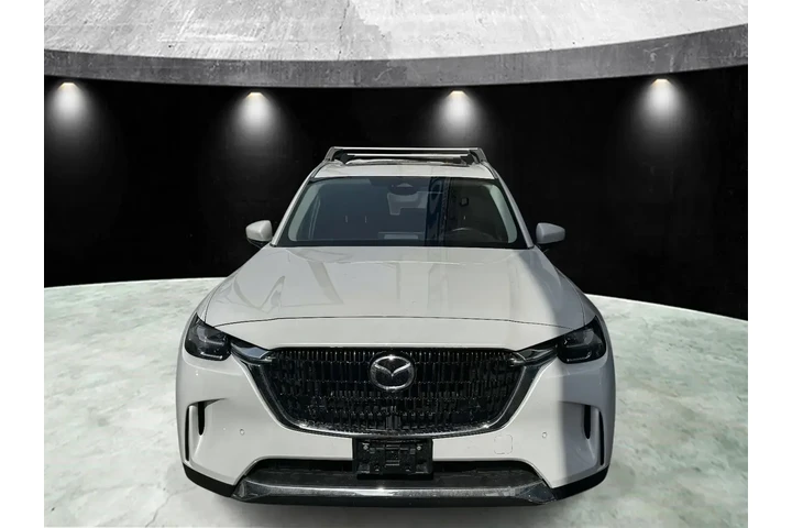 $28985 : Mazda CX-90 Plug-in Hybrid 2 image 2