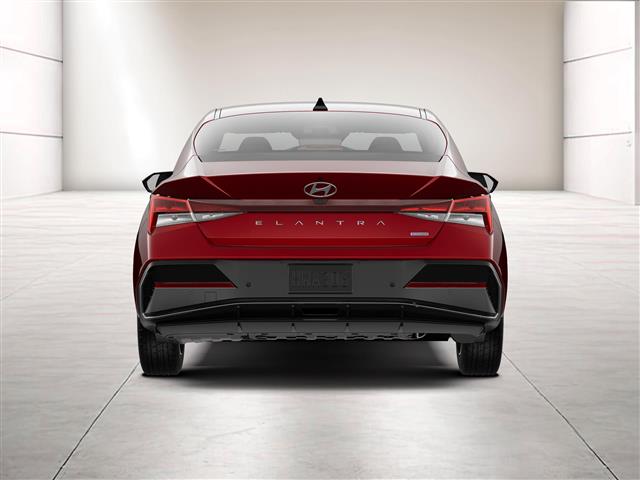 $27815 : New 2024 Hyundai ELANTRA HYBR image 7