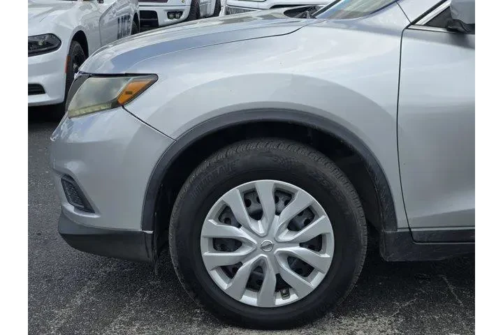 $8991 : Nissan Rogue 2016 AWD S 4dr image 8