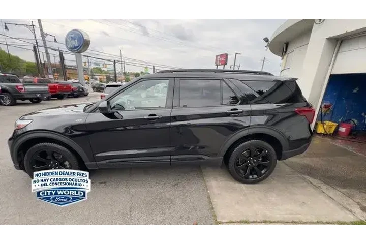 $37988 : Ford Explorer 2023 AWD ST-Li image 2