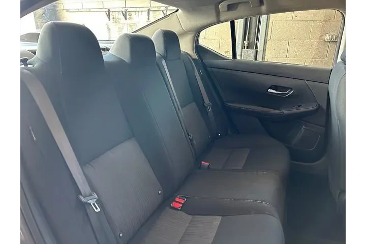 $21995 : Nissan Sentra 2023 SV 4dr Se image 5