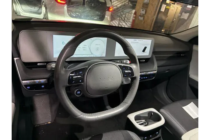 $26995 : Hyundai IONIQ 5 2024 SEL 4dr image 6