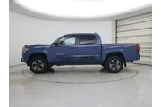 $35998 : Toyota Tacoma 2019 4x4 TRD S thumbnail