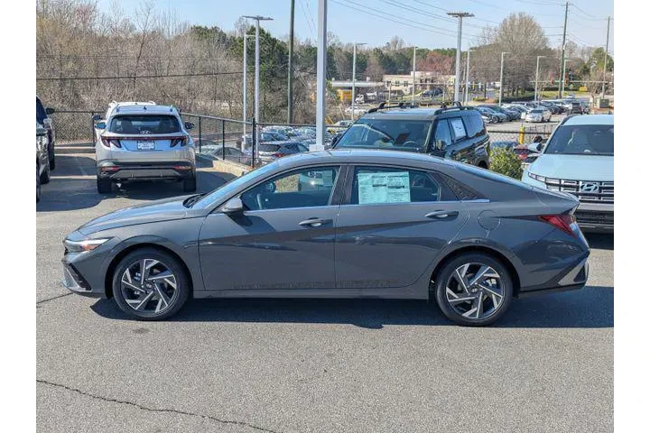 $25759 : Hyundai ELANTRA 2025 SEL Con image 4