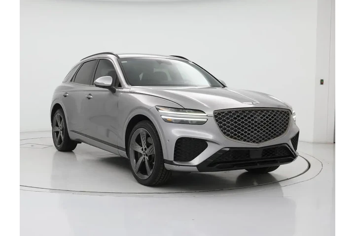 $33998 : Genesis GV70 2023 AWD 2.5T S image 1
