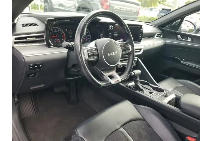 Kia K5 2022 GT-Line 4dr Seda image 9