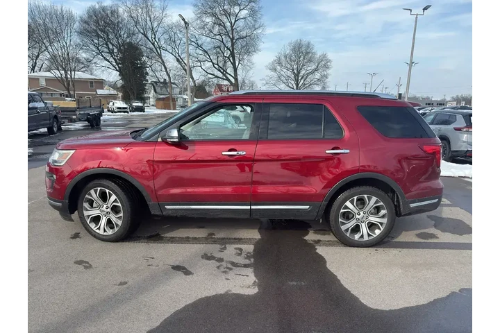 $25000 : Ford Explorer 2019 AWD Plati image 5