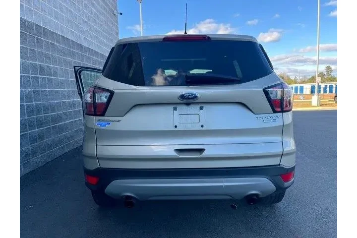 $13561 : Ford Escape 2018 AWD Titaniu image 4