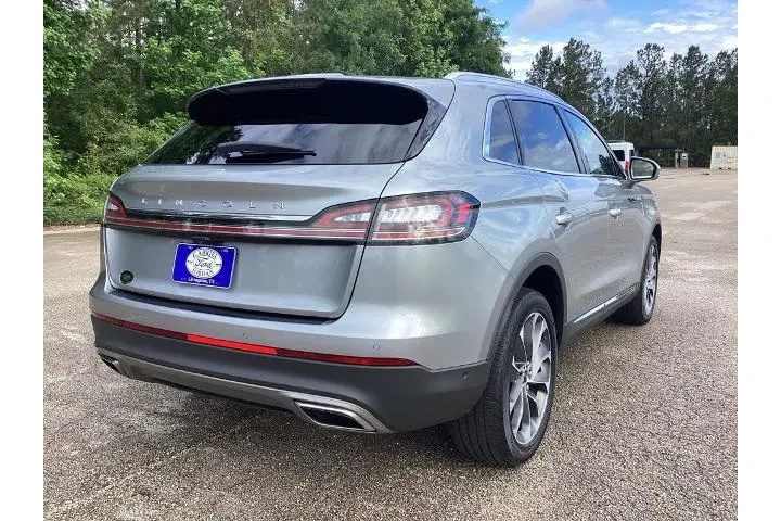 $34896 : Lincoln Nautilus 2022 AWD Re image 5