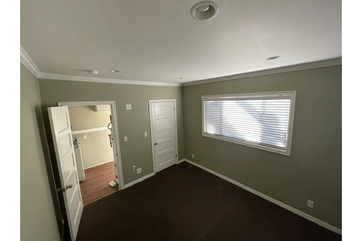 $1100 : Cuartos image 4