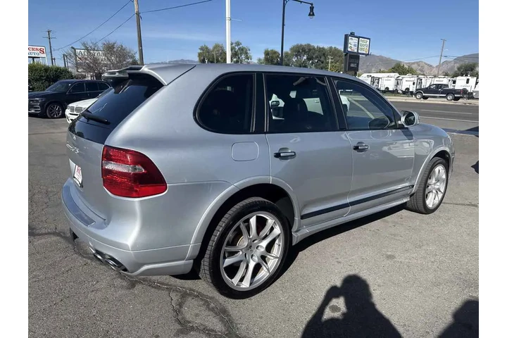 $18710 : 2008 Cayenne GTS image 6