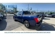 $31889 : Nissan Titan 2023 4x4 S 4dr thumbnail
