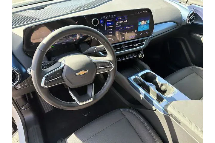 $24772 : Chevrolet Equinox EV 2024 LT image 10