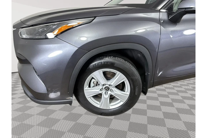 $36281 : Gold Certified 2024 Highlande image 5