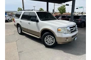 2014 Expedition XLT 4WD thumbnail