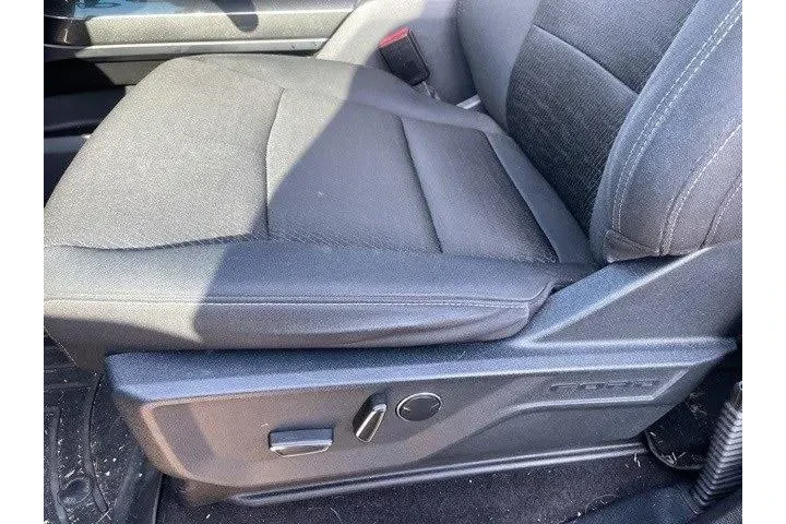 $32992 : Ford F-150 2021 4x4 XLT 4dr image 8