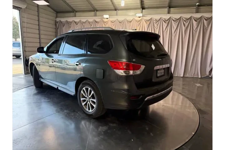$7999 : Nissan Pathfinder 2015 S 4dr image 7