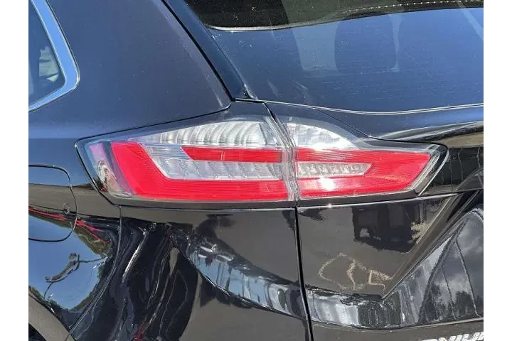 $27495 : Ford Edge 2024 AWD Titanium image 9