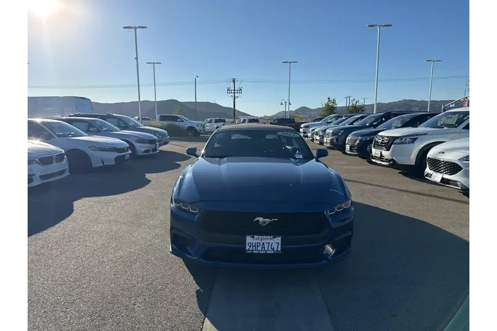 $25945 : Ford Mustang 2024 EcoBoost 2 image 3