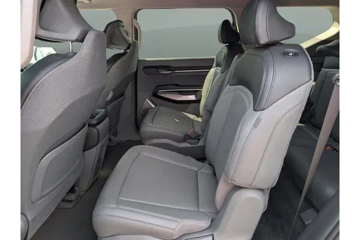 Kia EV9 2024 Light Long Rang image 10