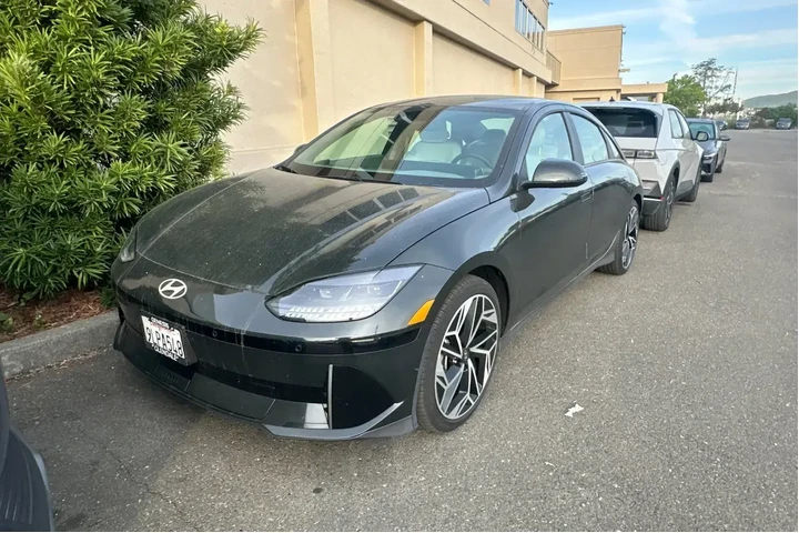 $24990 : Hyundai IONIQ 6 2024 SEL 4dr image 2