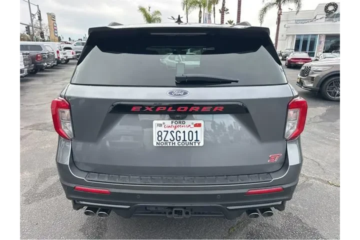 $28900 : Ford Explorer 2022 AWD ST 4d image 5