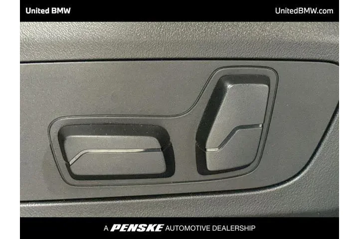 $34460 : BMW X1 2024 AWD xDrive28i 4d image 4