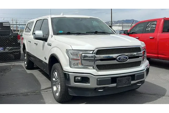 $28984 : Ford F-150 2019 4x4 XLT 4dr image 2
