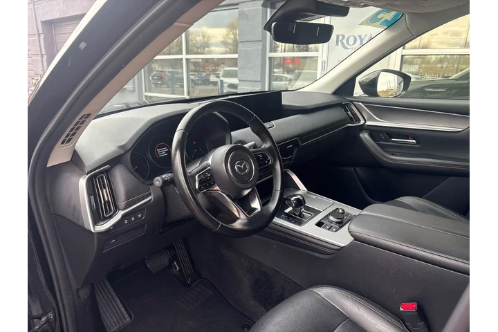 $31995 : 2025 CX-90 3.3 Turbo Preferre image 8